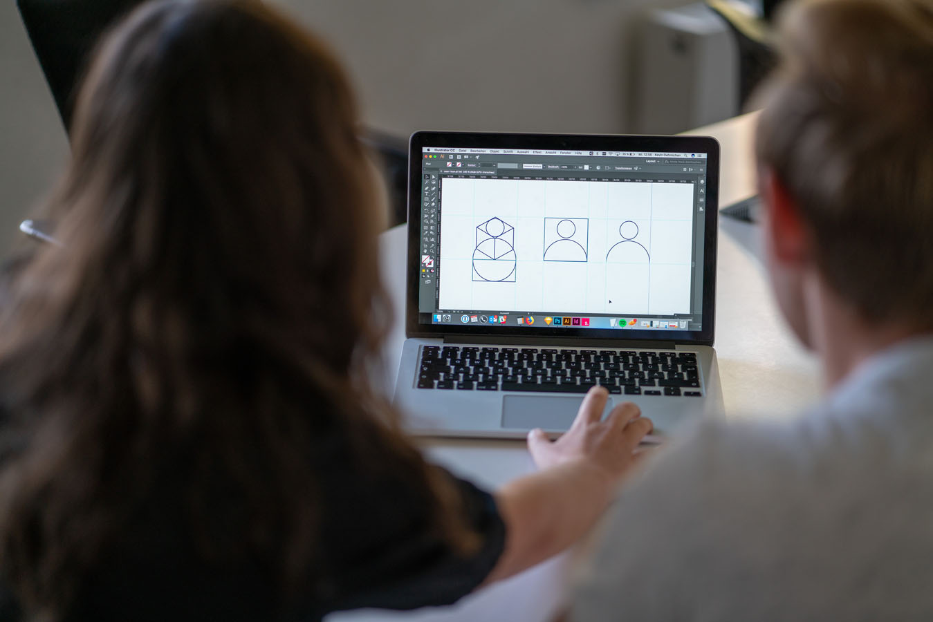 Arbeitssituation, Arbeitsplatz, Design, VALID Digitalagentur