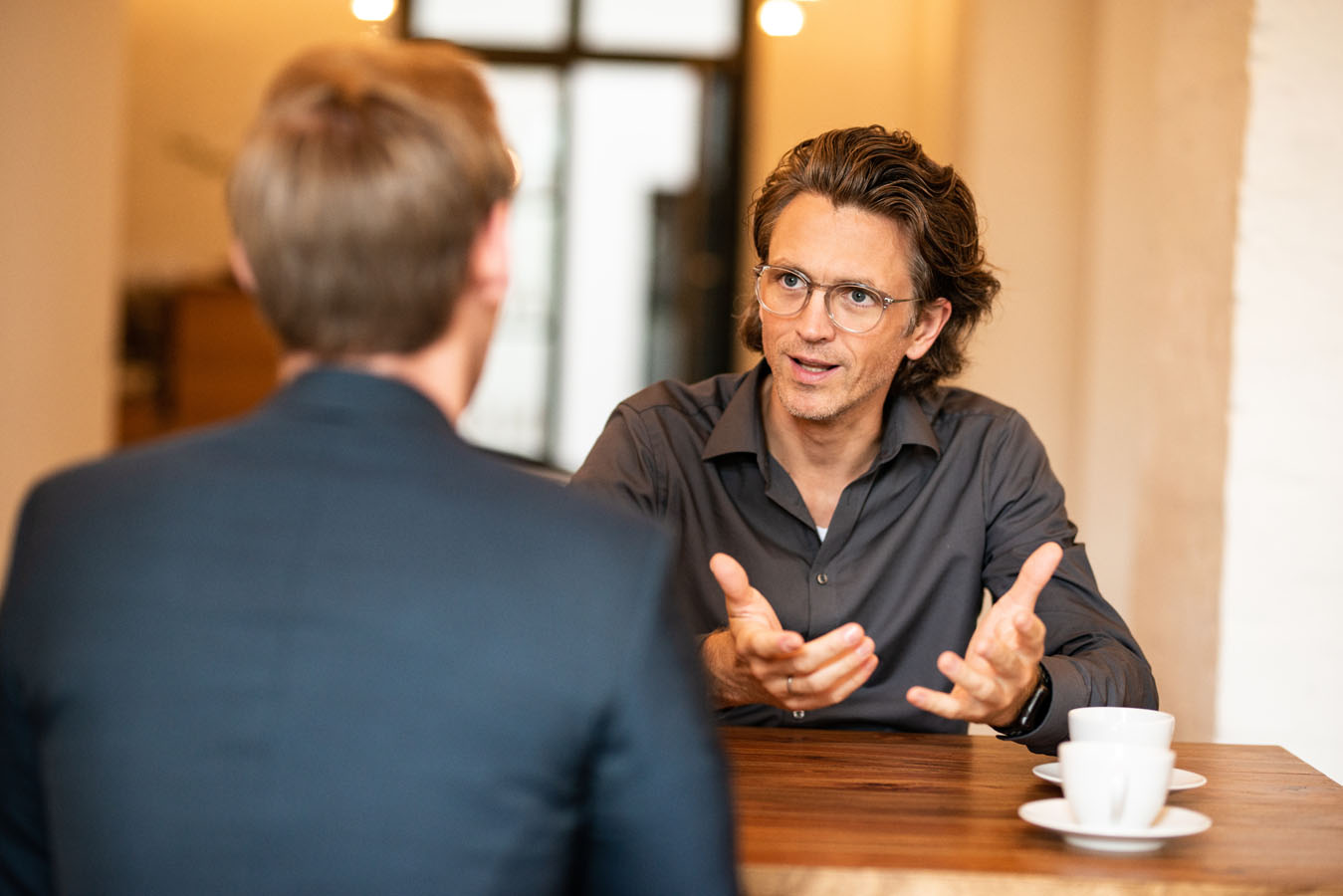 Beratung, Gespräch, Interview, Arbeitssituation, Arbeitsplatz, VALID Digitalagentur